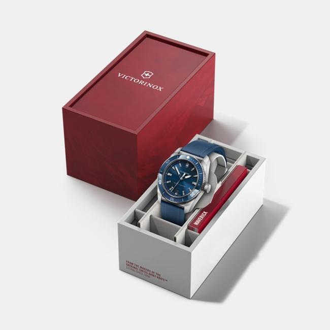 Victorinox Maverick Quartz 39 mm Watch – 242094