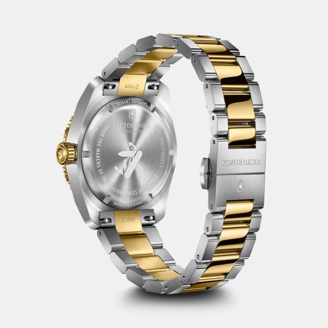 Maverick Quartz