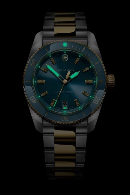 Victorinox Maverick Quartz 39 mm Two-Tone Watch – 242103
