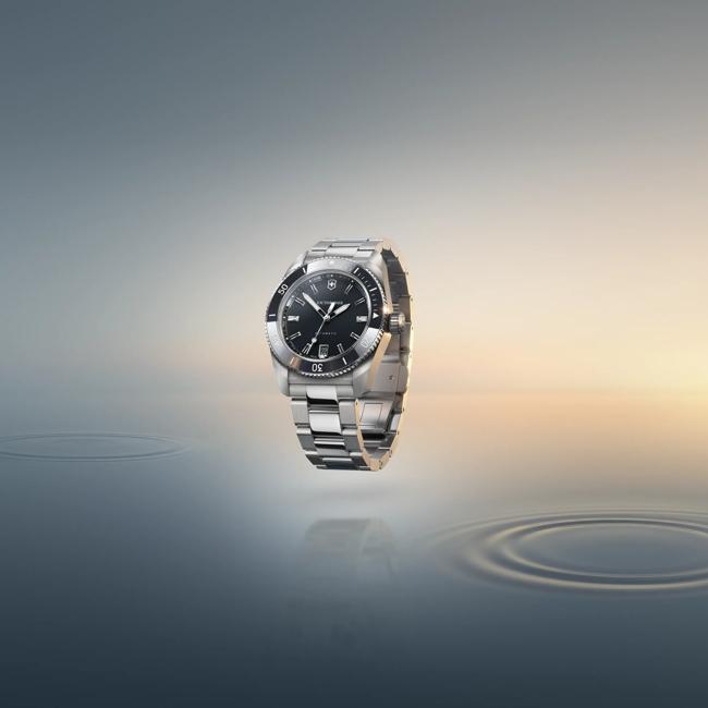 Victorinox Maverick Automatic Bracelet Watch – 242105