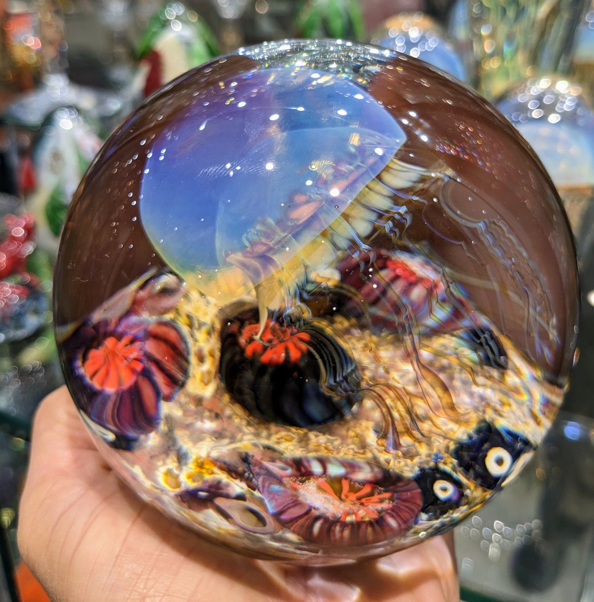 Satava blue jellyfish round shape hand held